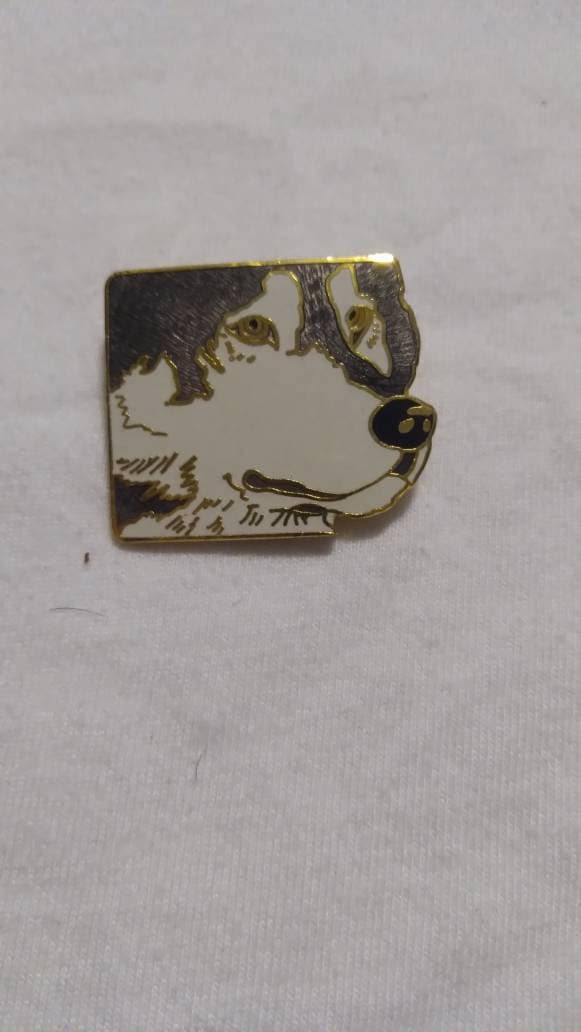 Jon Van Zyle "All The Better To See You With My Dear" Wolf Pin Brosche von AdamsVintageFinds