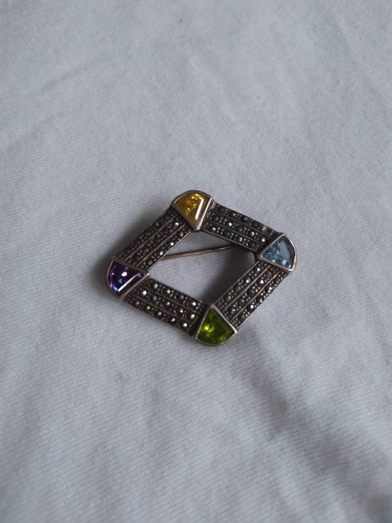 Vintage Art-Deco-Brosche Aus Sterling Und Markasit Mit Edelsteinen von AdamsVintageFinds