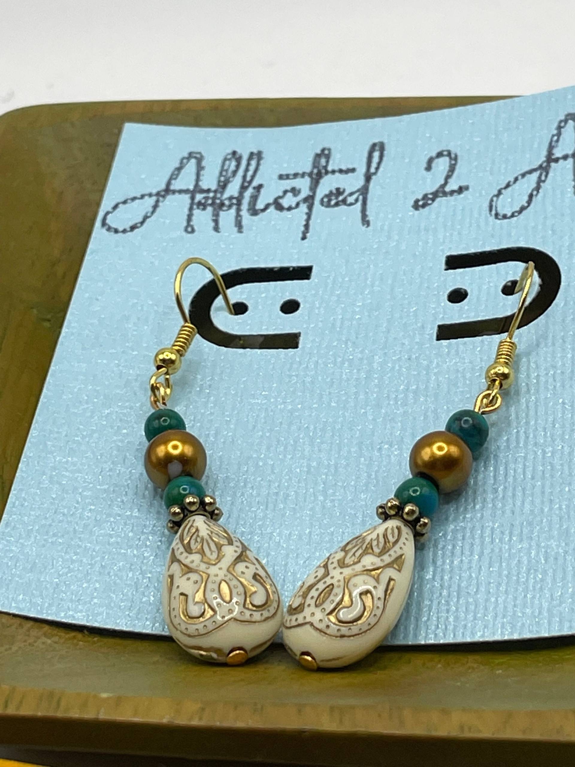 Perlen Goldene Tropfen Perlen Goldene Tropfen von Addicted2Amy