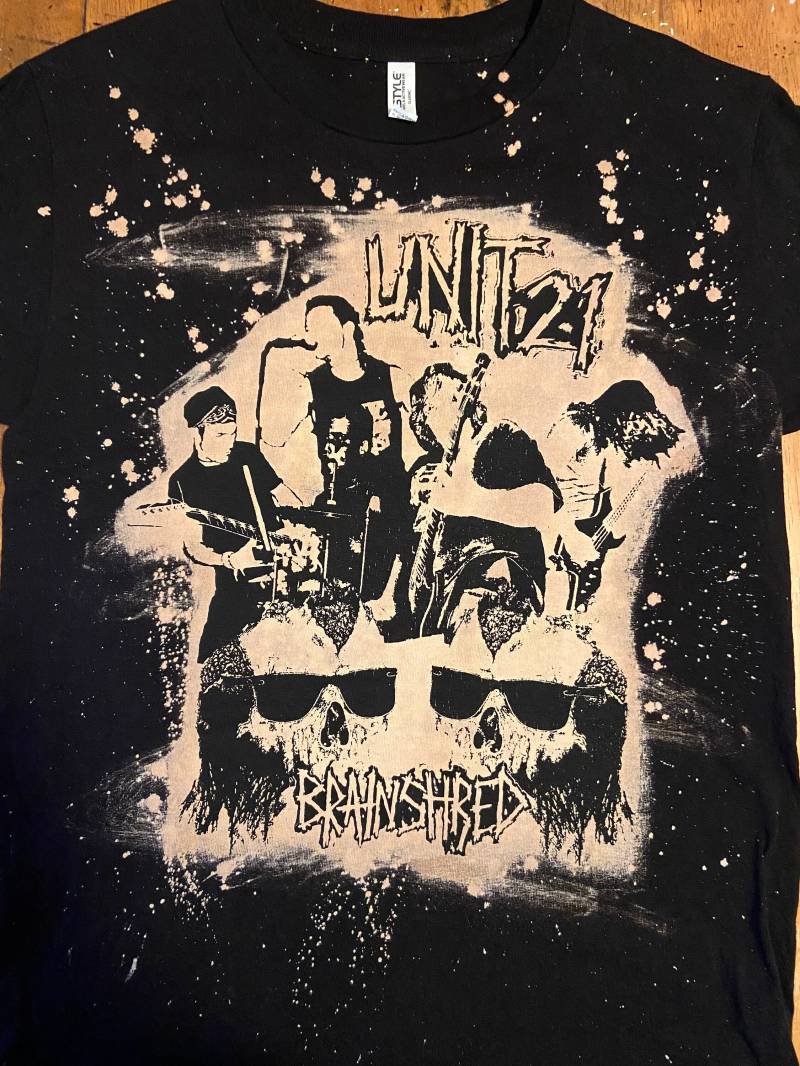 Unit 21 Punk Shirt Brainshred Von Addicted To Chaos von AddictedToChaos