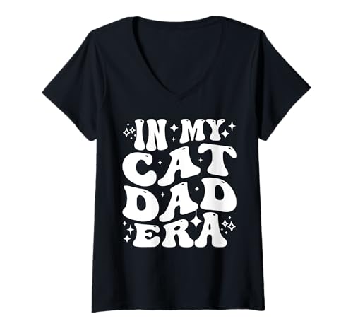 Damen In My Cat Dad Era Funny Retro Pet Lover T-Shirt mit V-Ausschnitt Damen In My Cat Dad Era Funny Retro Pet Lover T-Shirt mit V-Ausschnitt von Addictive Designs Pet Merch