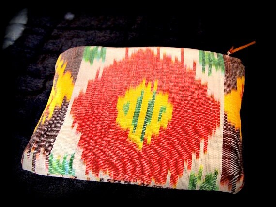 Handgemachte Creme Ikat Handtasche Reißverschlusstasche Make-Up Tasche Android Beutel. Geschenke Für Ihre Unter 20 Graduierung Geschenk Bunten Handgemachte Creme Ikat Handtasche Reißverschlusstasche Make-Up Tasche Android Beutel. Geschenke Für Ihre Unter 20 Graduierung Geschenk Bunten von AddieLou