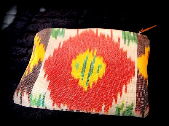 Handgemachte Creme Ikat Handtasche Reißverschlusstasche Make-Up Tasche Android Beutel. Geschenke Für Ihre Unter 20 Graduierung Geschenk Bunten von AddieLou