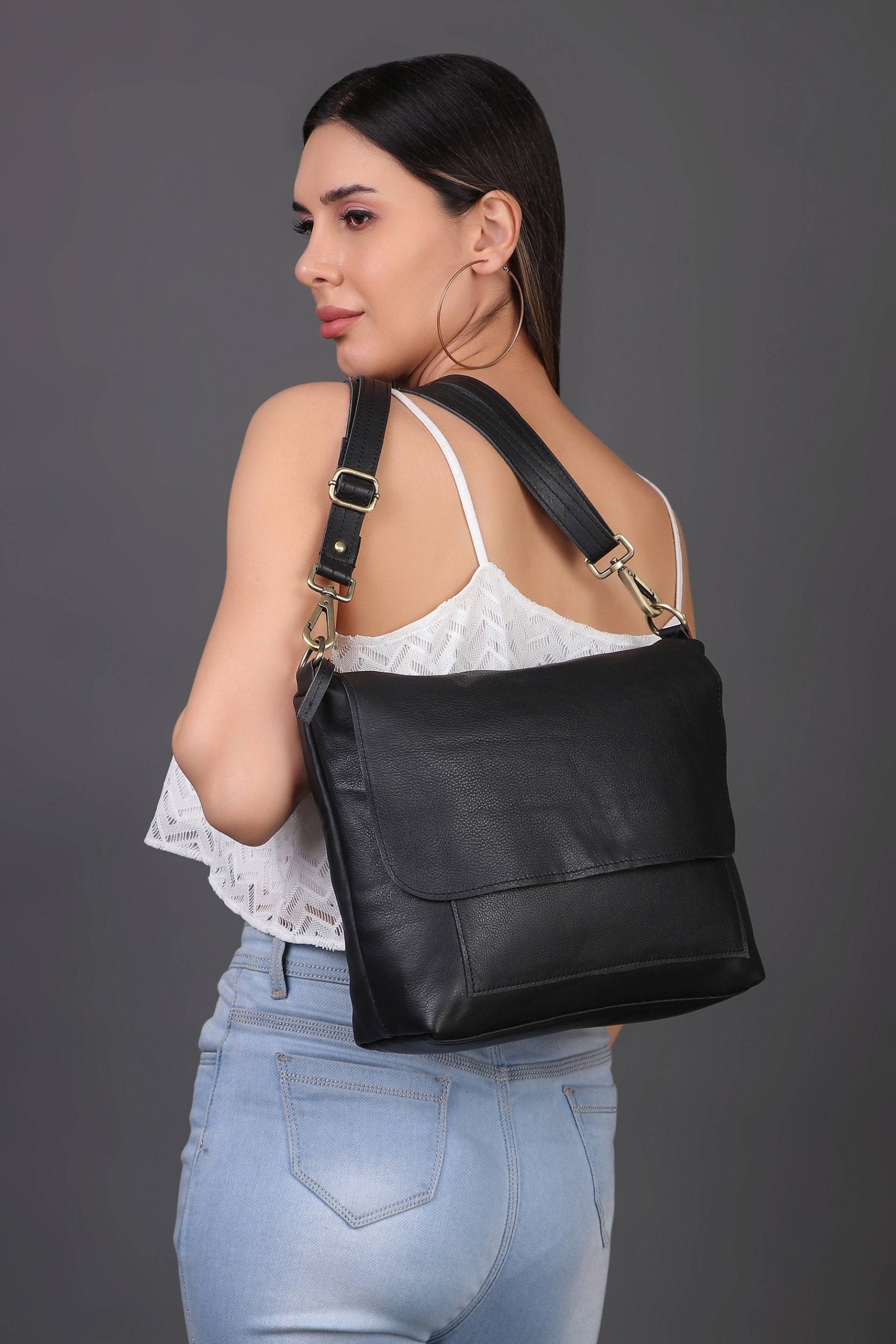 Schwarze Leder Umhängetasche Crossbody Tasche Für Frauen Reisetasche Mini College Handmade Schulter Weihnachtsgeschenk von AdeevaLeatherCrafts