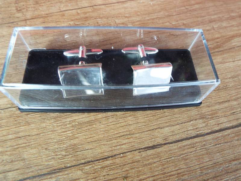 Chrom-Manschettenknöpfe in Box, Ärmelknöpfe, Nicht Personalisierte Manschettenknöpfe von AdelGifts