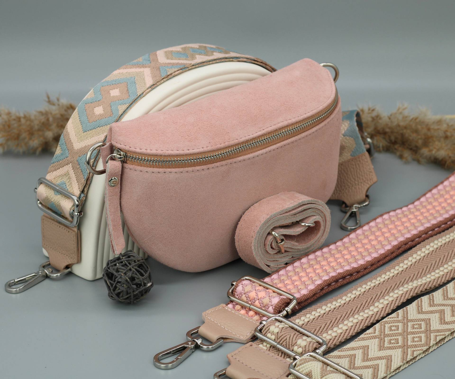 Wildleder Rose Pink Leder Bauchtasche Für Frauen Mit Extra Gemusterten Riemen, Schultertasche, Crossbody Tasche Verschiedenen Größen von AdelLeather