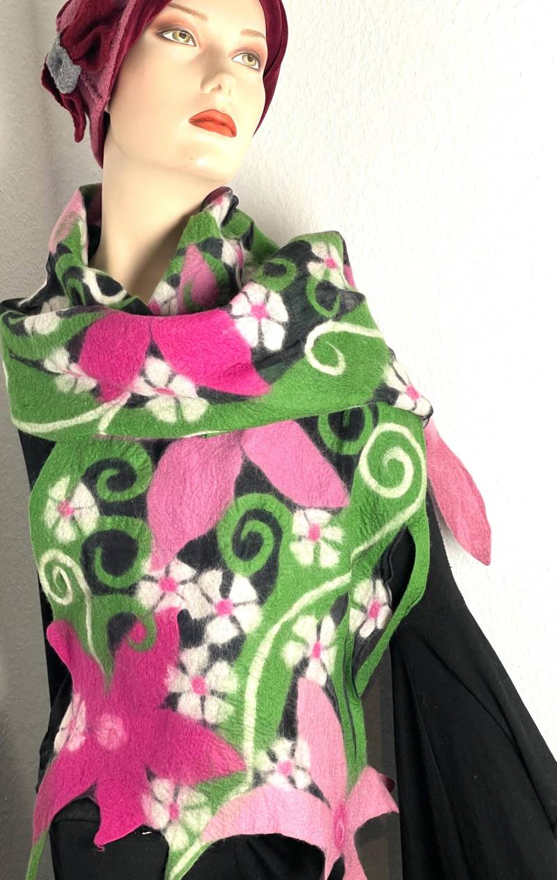 Filzschal Damen Seidenschal Nunofilzschal Handarbeit Stola Geschenkideen Für Frauen von AdelineSchoden