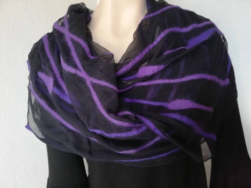 Nuno Filzschal Handgemachtes Tuch Stola Schilf Dekor Damen Schal Wolle Merinowolle Seide Nunofilzschal Langschal Geschenkideen Für Frauen von AdelineSchoden