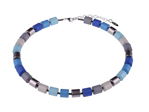 Adi Modeschmuck Elegante Damenkette 'Bärbel' aus 10mm großen original Polaris- und lackierten Acrylzylindern, handgefertigt in Berlin. (Dunkle Blau- und Grautöne) von Adi Modeschmuck