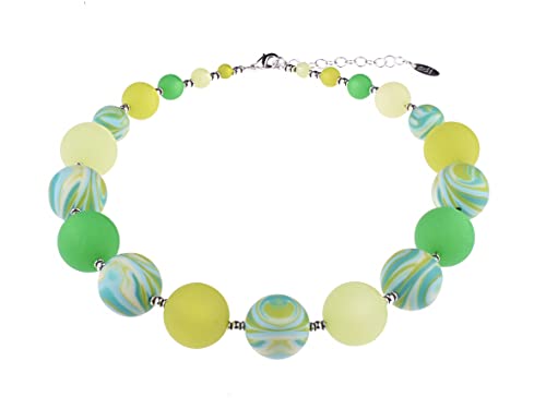 Adi Modeschmuck große Damenkette "Jana", originell elegante Mischung aus Polaris-, gemusterten Zebra Perlen und kleinen versilberten Zylinderperlen, handgefertigt in Berlin (Grüntöne) von Adi-Modeschmuck