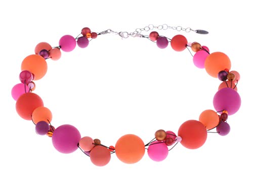 Adi Modeschmuck große Halskette “Amelia”, auffallende verflochtene Mischung aus Polaris-, Acryl- und Glasperlen in attraktiven Farbkombinationen, handgefertigt in Berlin (Orange, Pink- und Rottöne) von Adi Modeschmuck