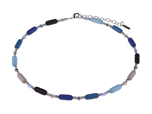 Adi Modeschmuck zarte Zylinderkette 'Bille' aus Polariszylindern, geschliffenen Glasperlen und versilberten Zylinderperlen, handgefertigt in Berlin (Blau- und Grautöne) von Adi-Modeschmuck