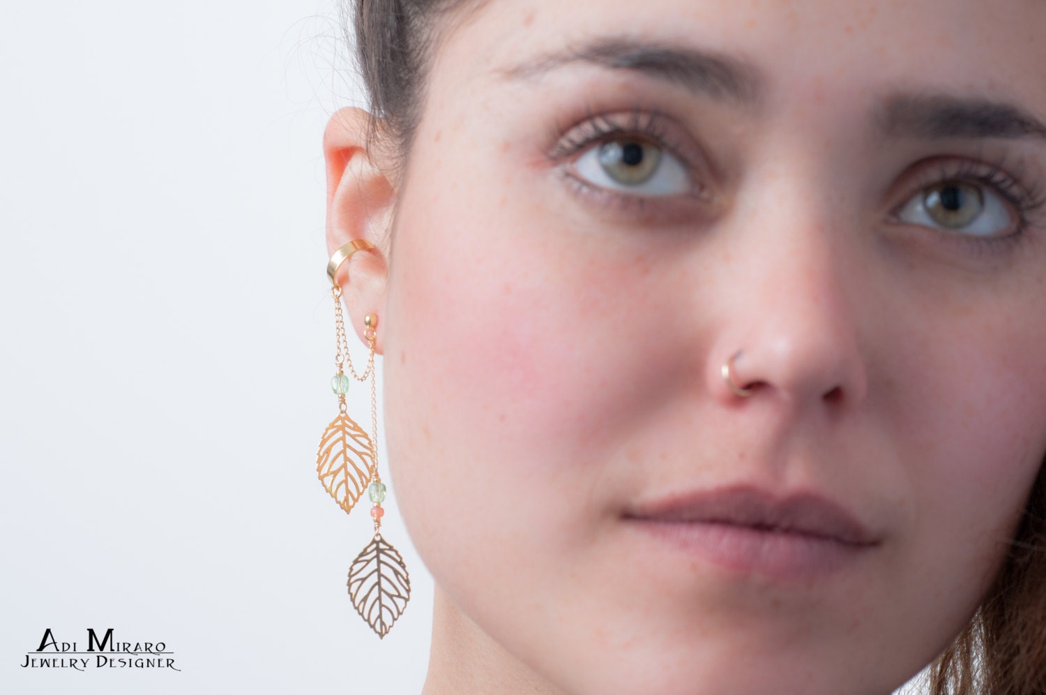 Gold Gefüllt Blatt Anhänger, Hellgrün & Rosa Swarovski Kristall Perlen Und Passende Baumeln Ohr Manschette Ohrringe, Eine Perfekte Hochzeit von AdiMiraroJewelry