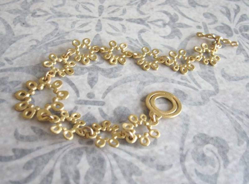 Gold Blumen Armband von AdiYesod