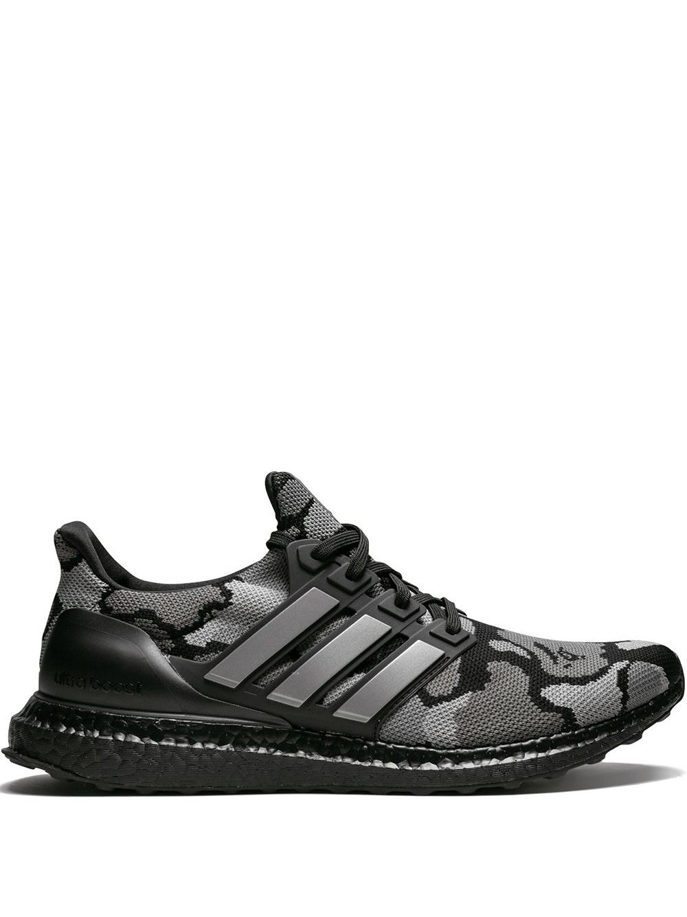 adidas Bape x Adidas 'Ultra Boost' Sneakers - Schwarz von adidas