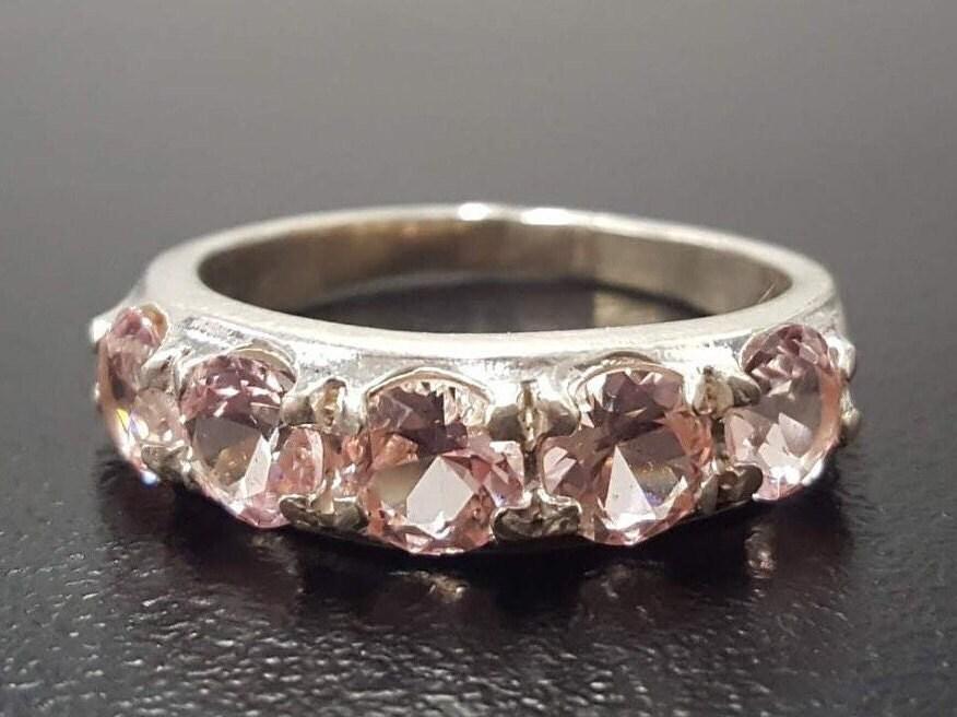 Morganit Band, Erstellt Morganit, Statement Ring, Halber Eternity Pink Einzigartiger Stein Morganit Band, Erstellt Morganit, Statement Ring, Halber Eternity Pink Einzigartiger Stein von AdinaStone