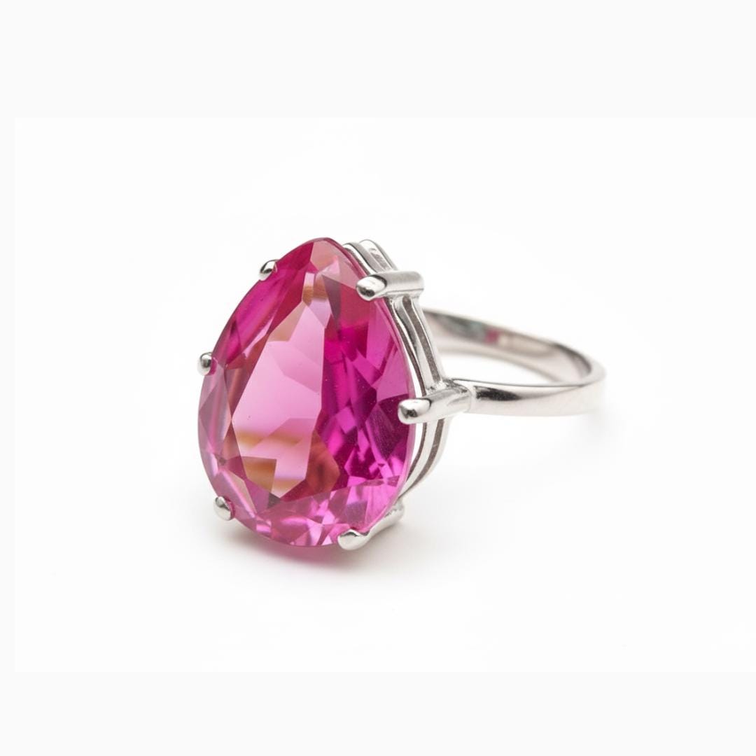 Rosa Cocktailring, Alexandrit Ring, Juni Birthstone Pear Cut Großer Teardrop Silber Statement Ring Frauen von AdinaStone
