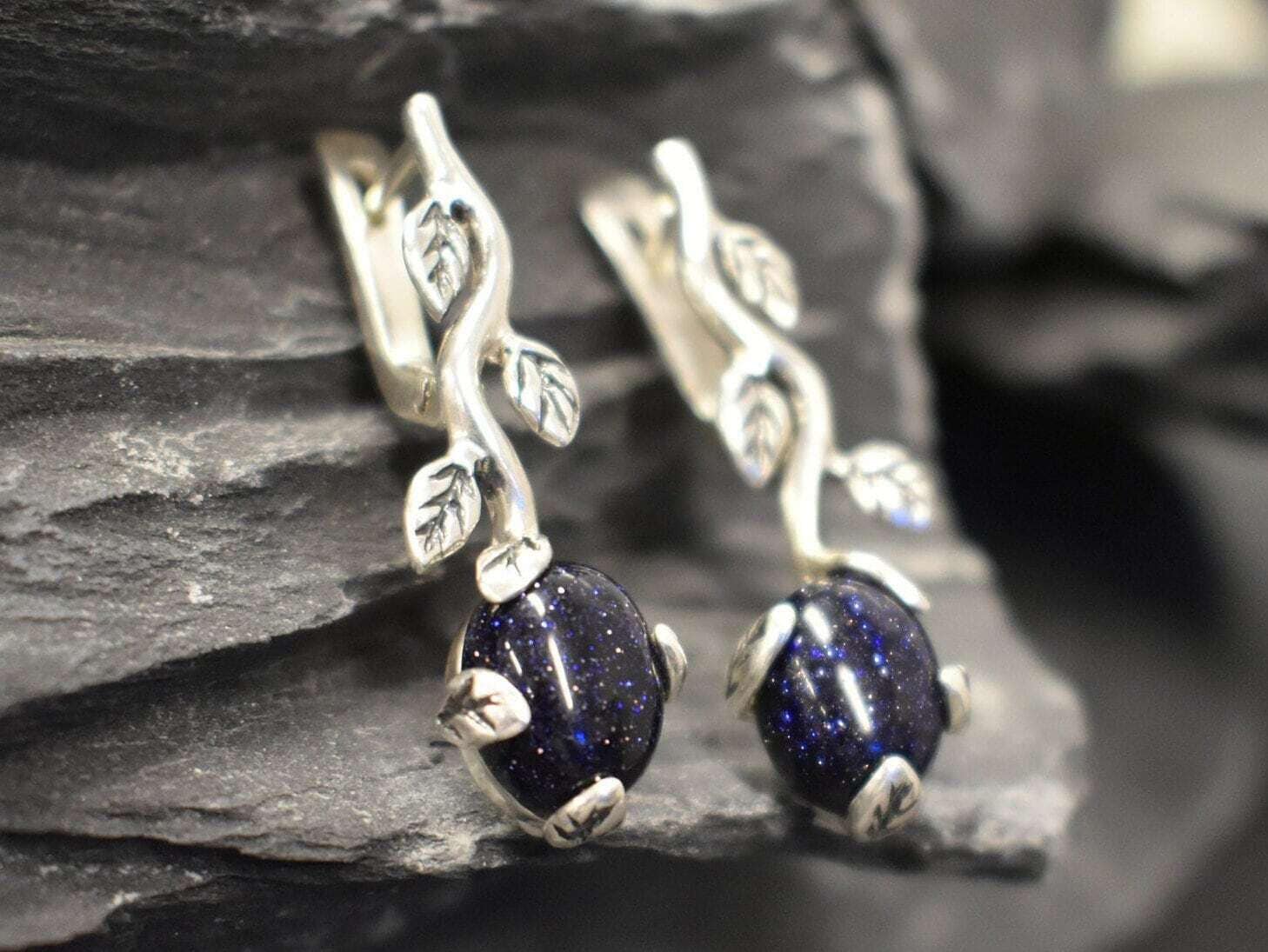 Sandstein Ohrringe, Natürlicher Sandstein, Blatt Vintage Lange Blumen Zierliche Massiv Silber Blau von AdinaStone