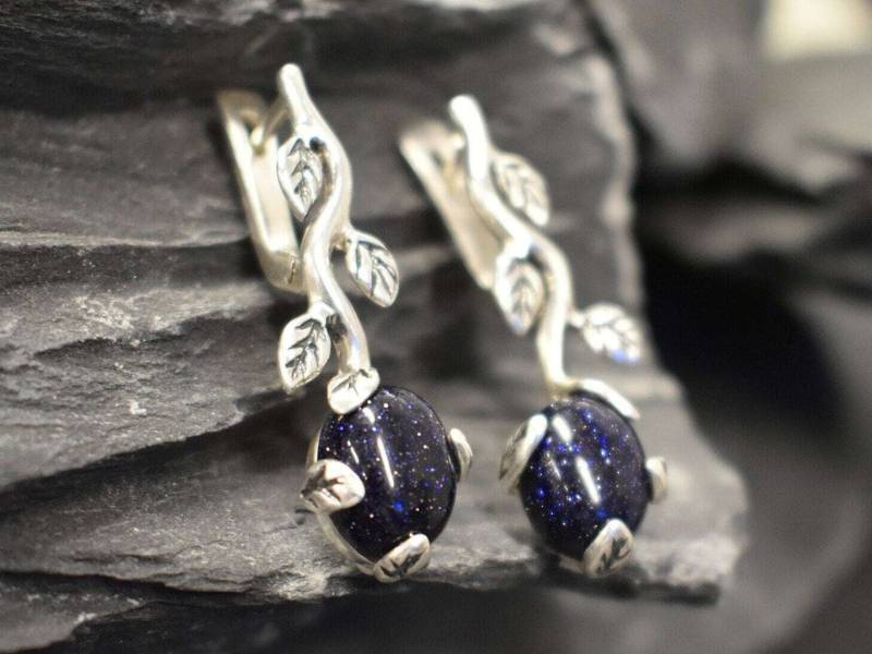Sandstein Ohrringe, Natürlicher Sandstein, Blatt Vintage Lange Blumen Zierliche Massiv Silber Blau von AdinaStone
