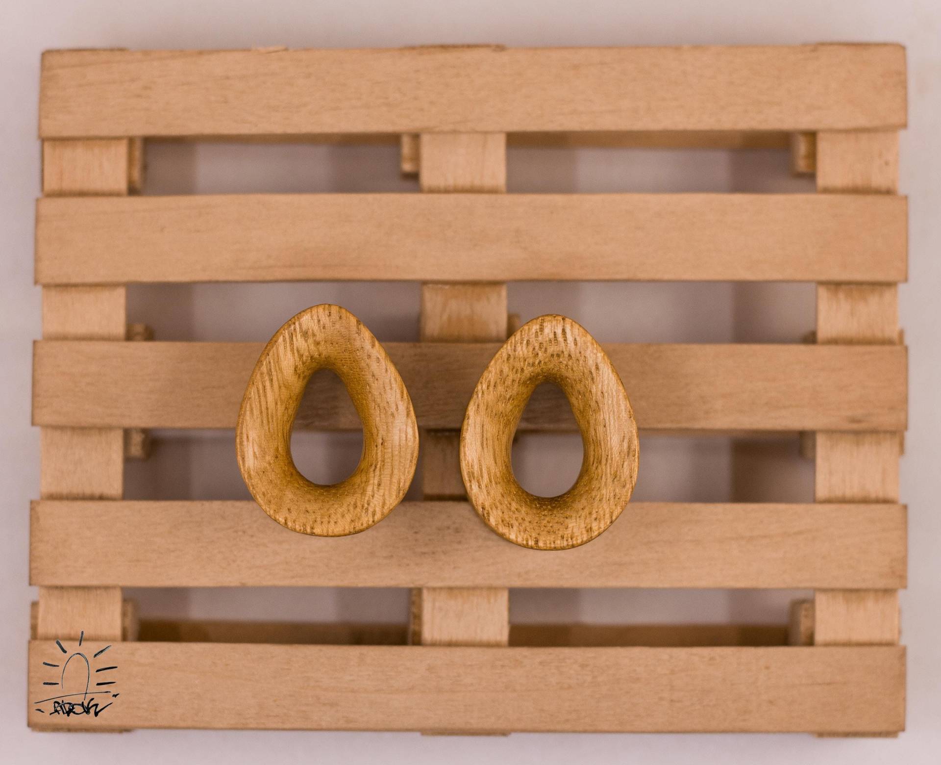 Teardrop Holz Ohrtunnels Handgefertigte Gelbe Tropfenförmige Plugs | 18mm-22mm Teardrop Holz Ohrtunnels Handgefertigte Gelbe Tropfenförmige Plugs | 18mm-22mm von Adokcompany