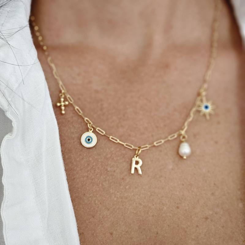 Personalisierte Charm Kette Personalisierter Gold Schmuck Mit Mehreren Charms von AdoraJewelryGifts