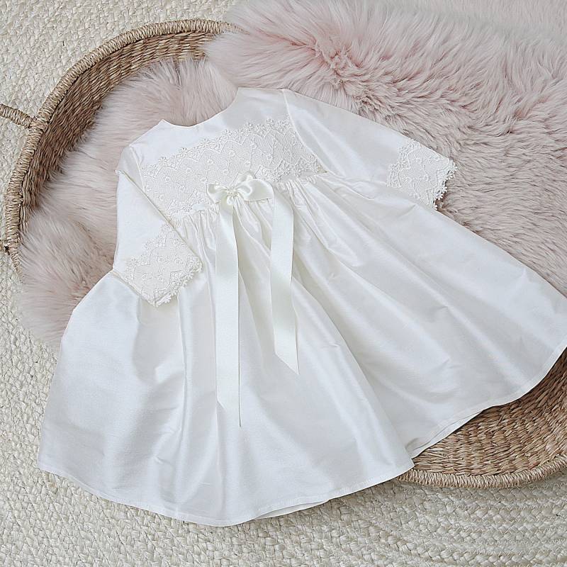 Taufkleid Lara Von Adore Baby - Blessing Kleid Langarm Langärmeliges von AdoreBabyChristening
