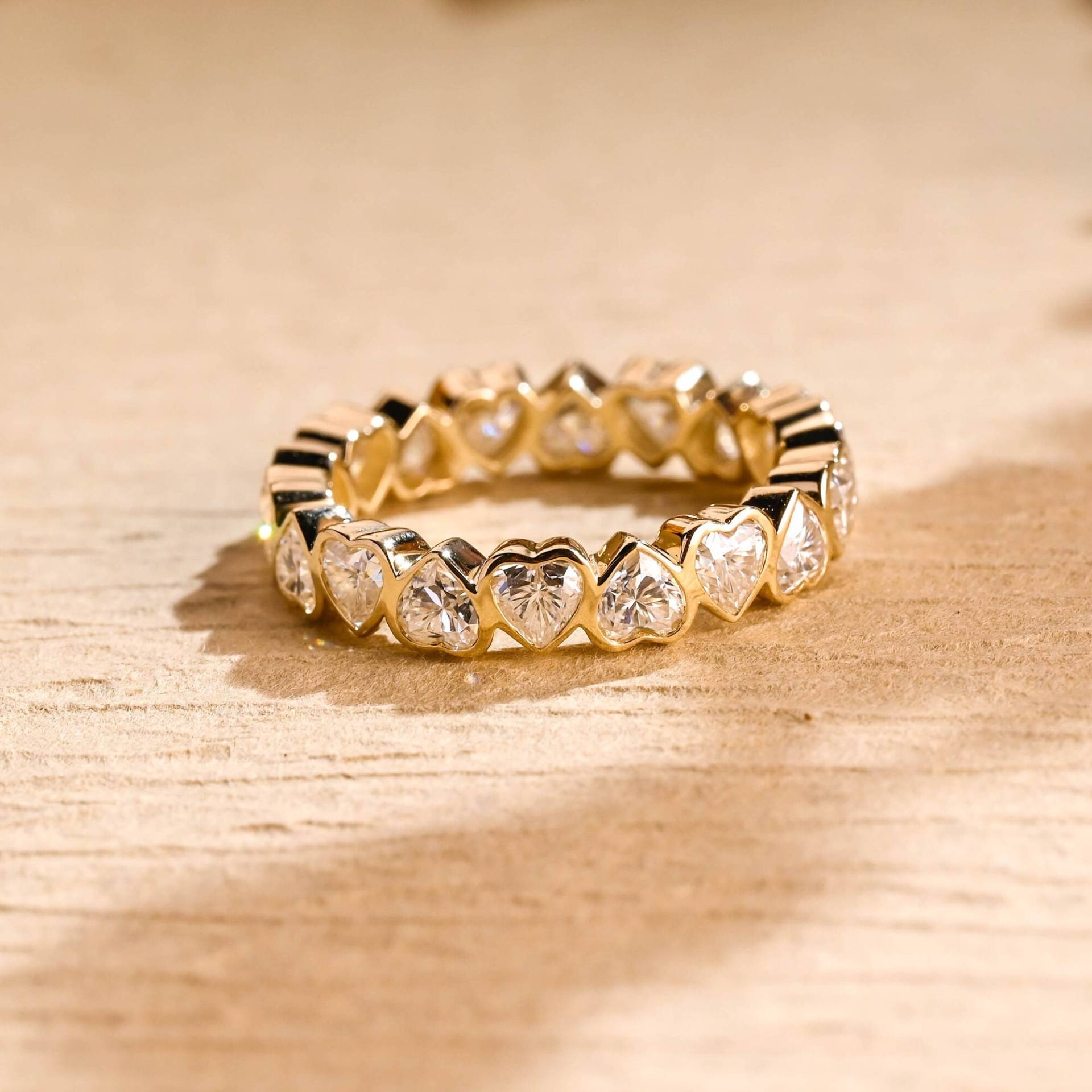 Solid Gold 3.5 Mm Moissanit Ring, Zarte Ehering, Volle Ewigkeit Stapelring, Versprechen Jubiläumsgeschenk Für Frauen Solid Gold 3.5 Mm Moissanit Ring, Zarte Ehering, Volle Ewigkeit Stapelring, Versprechen Jubiläumsgeschenk Für Frauen von Adorejeweller