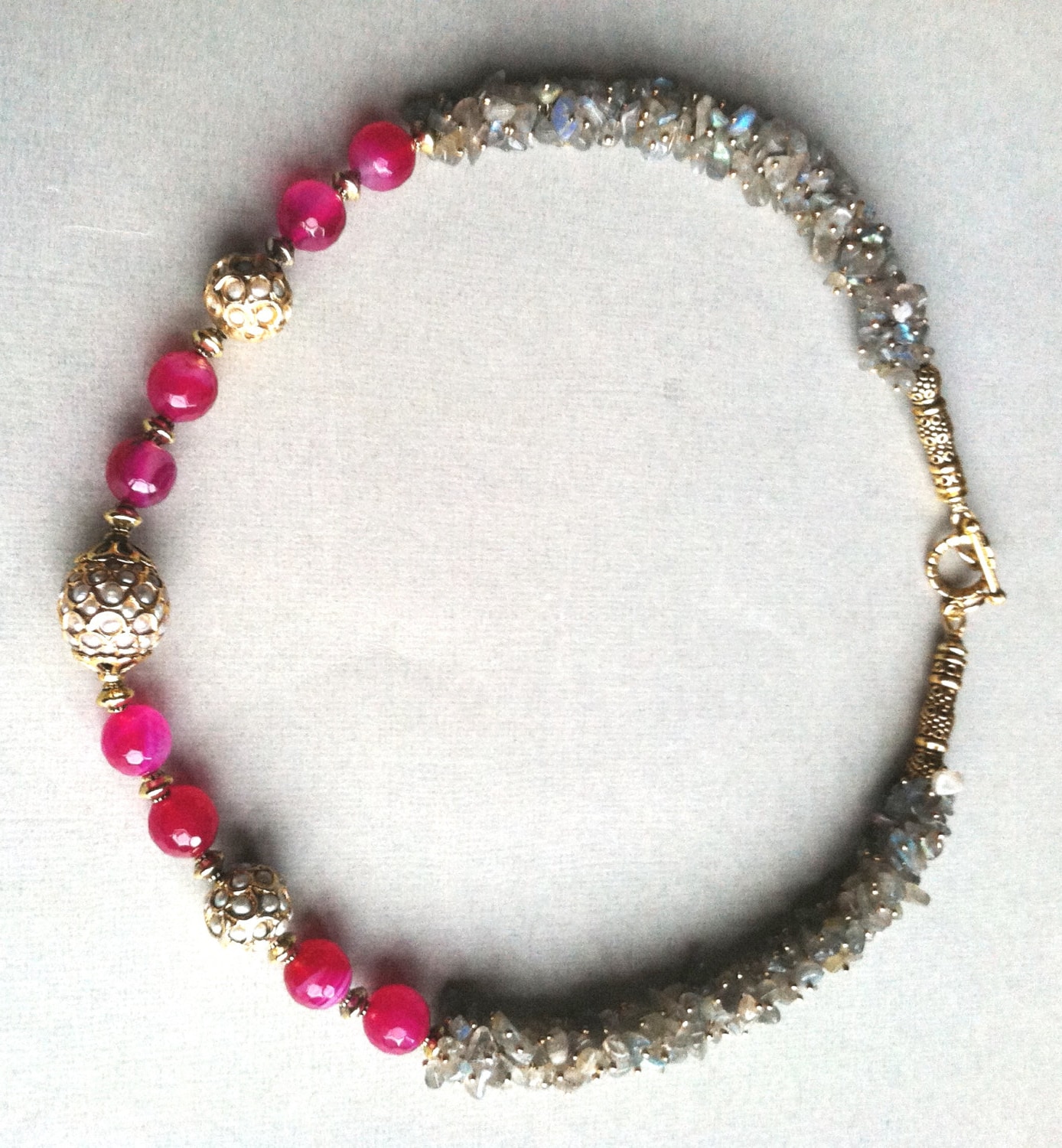Labradorit Und Fuchsia Achat Halskette Labradorit Und Fuchsia Achat Halskette von AdornMeNow