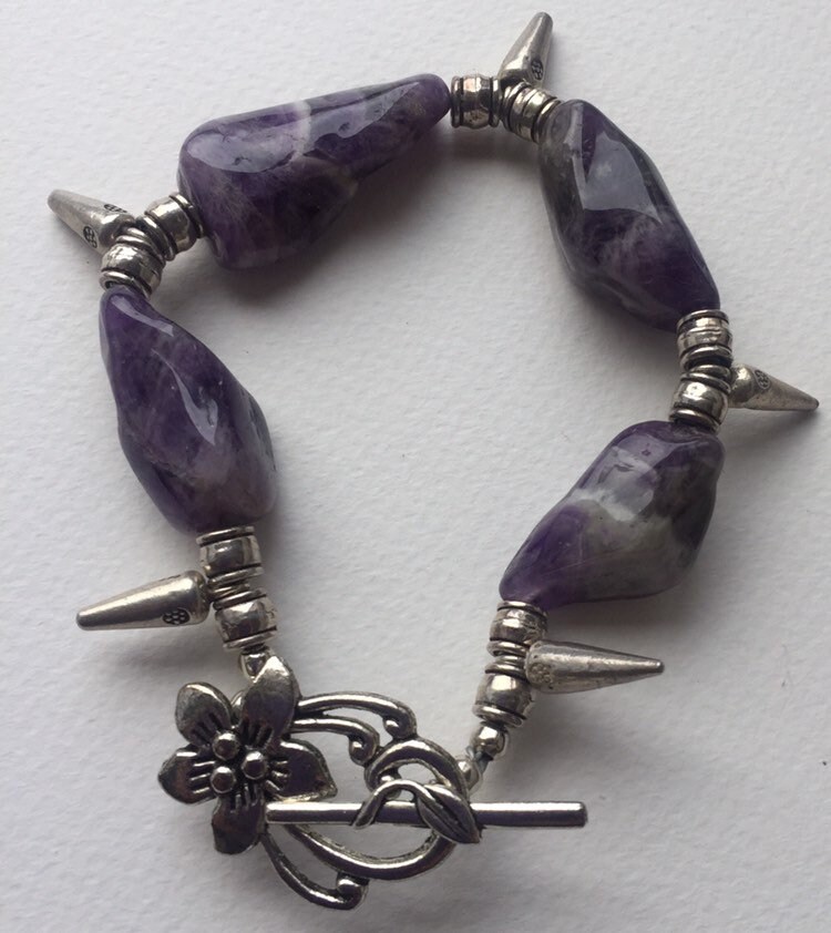 Armband Lila Und Silber von AdornmentsToAdore