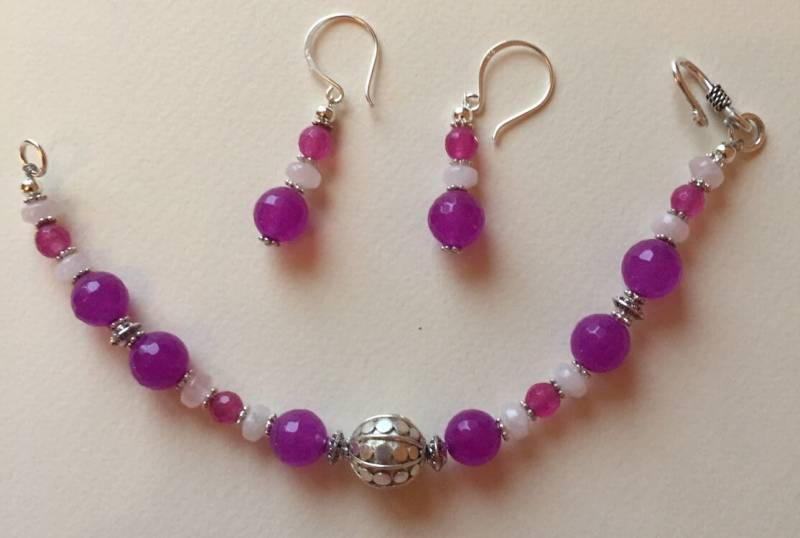 Rubin Jade Sterling Silber Schmuck Set Handgemachtes Armband & Ohrringe von AdornmentsToAdore