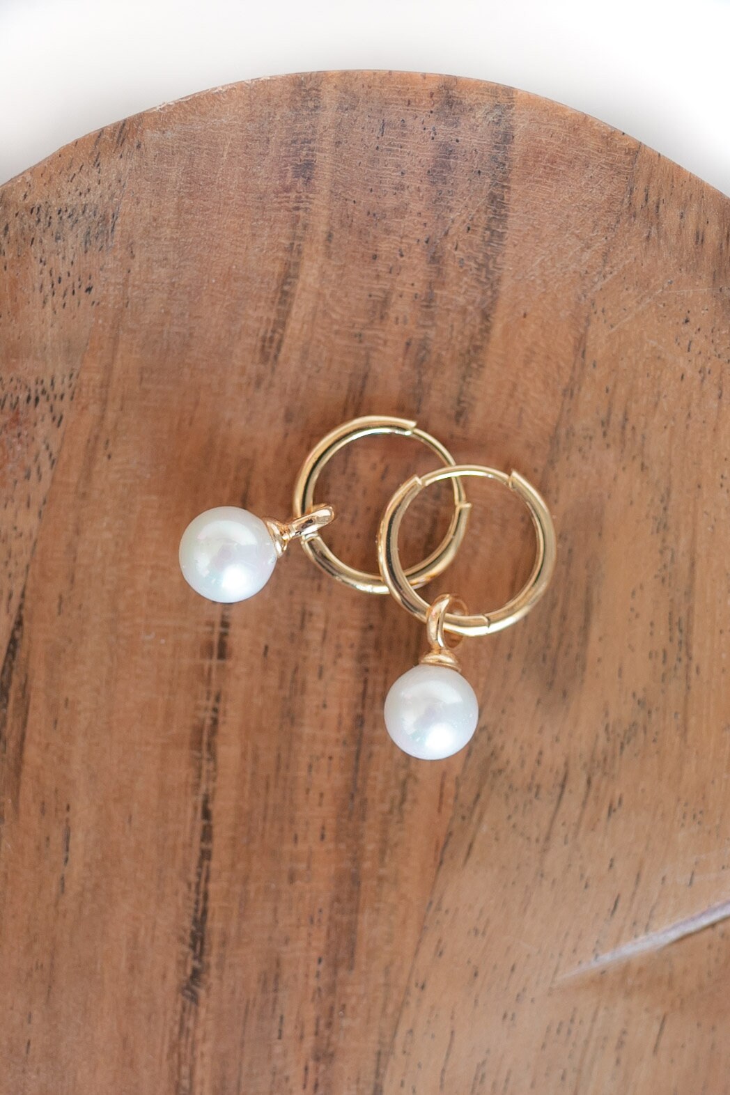 Perlmutt Ohrringe | Echte Perle Gold Filled Schmuck Geschenk Für Sie Weihnachtsgeschenk von LivAndAdri