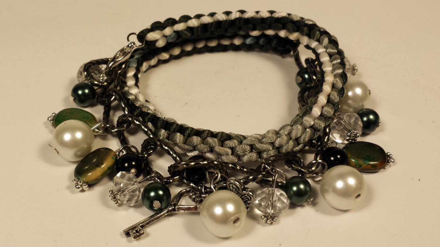 2In1 Halskette Oder Armband, Chunky 2 Reihe Charm Armband Mit Kette Und Makramee 1 Halskette, Handgefertigt 2In1 Halskette Oder Armband, Chunky 2 Reihe Charm Armband Mit Kette Und Makramee 1 Halskette, Handgefertigt von AdrianaHobby