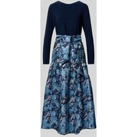 Adrianna Papell Abendkleid im 2-in-1-Look mit Bindegürtel in Black, Größe 44 Adrianna Papell Abendkleid im 2-in-1-Look mit Bindegürtel in Black, Größe 44 von Adrianna Papell