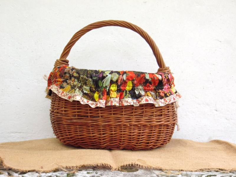 Vintage Weidenkorb - Einkaufskorb Vintage Weidenkorb - Einkaufskorb von AdryVintage