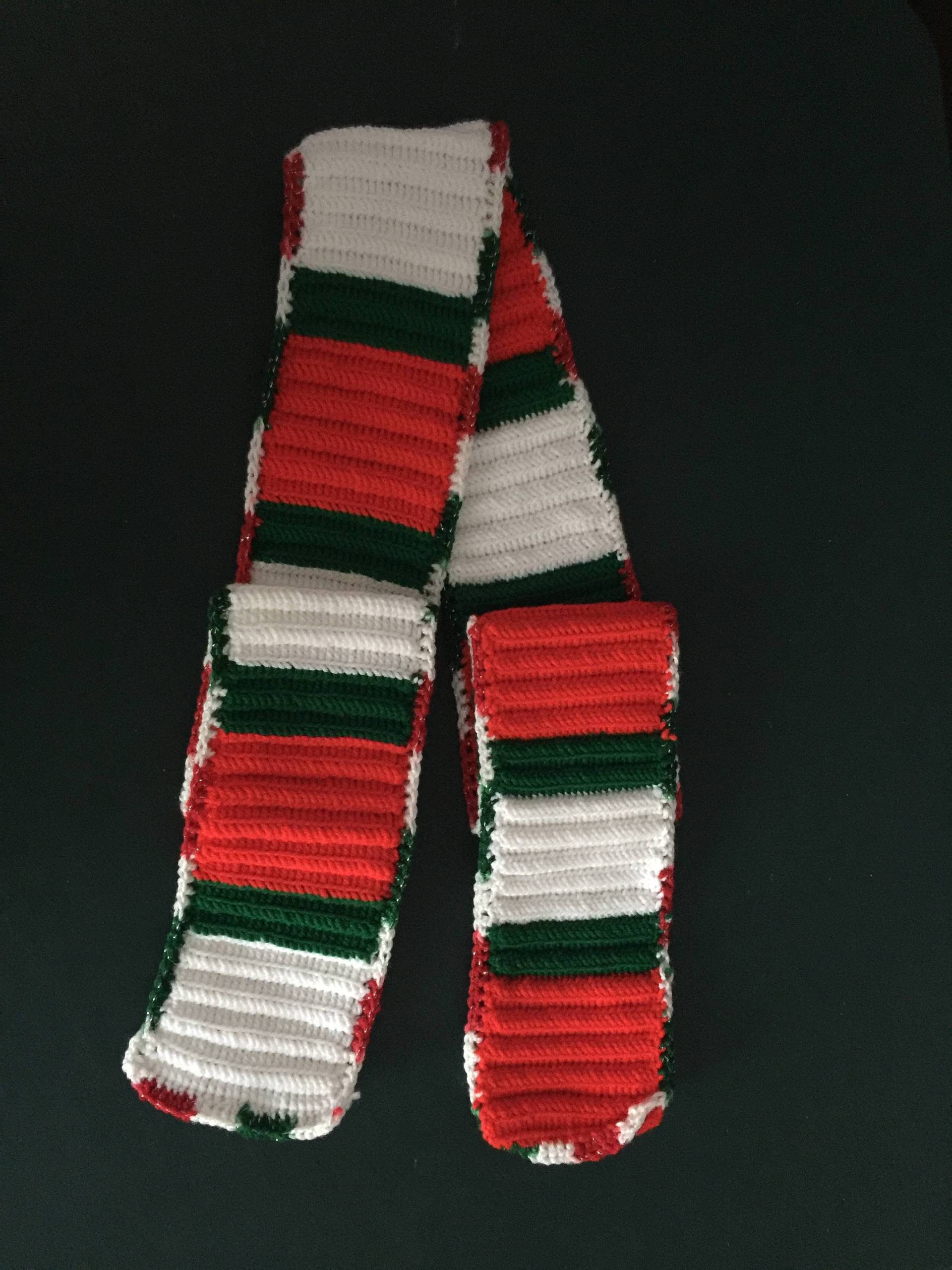 Gehäkelte Weihnachtsschal Gehäkelte Weihnachtsschal von AdultLifeChoices