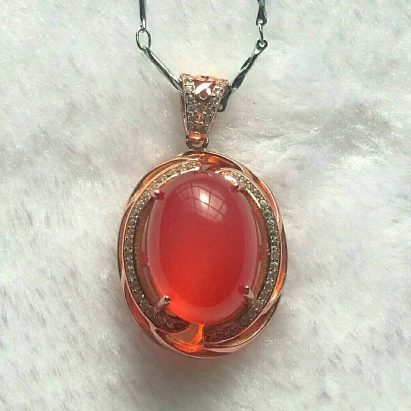 Natürliche Chalcedon Halskette, Ovale Rote Chalcedon-Cabochon, Hochtransluzenten Unbehandelt Achat, Gold Gefüllt Sterling Silber Halskette von AdvancedCollectibles
