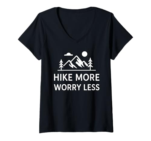 Damen Mehr wandern, sorgenfrei, Bergwanderabenteuer, Outdoor-Wanderer T-Shirt mit V-Ausschnitt Damen Mehr wandern, sorgenfrei, Bergwanderabenteuer, Outdoor-Wanderer T-Shirt mit V-Ausschnitt von Adventure Hiking Nature Trail Outdoor Apparel Co.