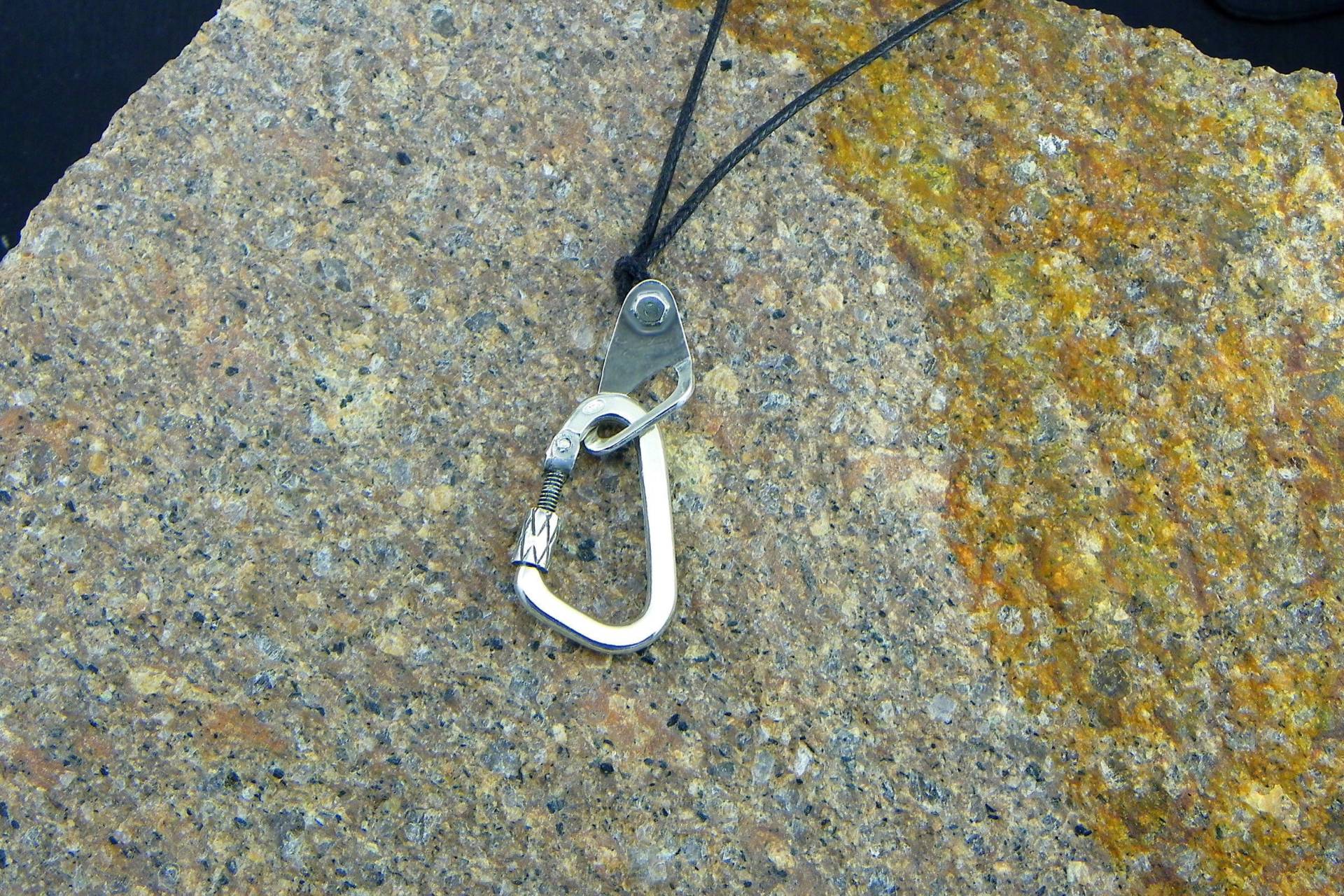 Großer Karabiner + Bolzen, 925 Silber Anhänger - Im Climber Jewels Made in Italy Großer Karabiner + Bolzen, 925 Silber Anhänger - Im Climber Jewels Made in Italy von AdventureJewel