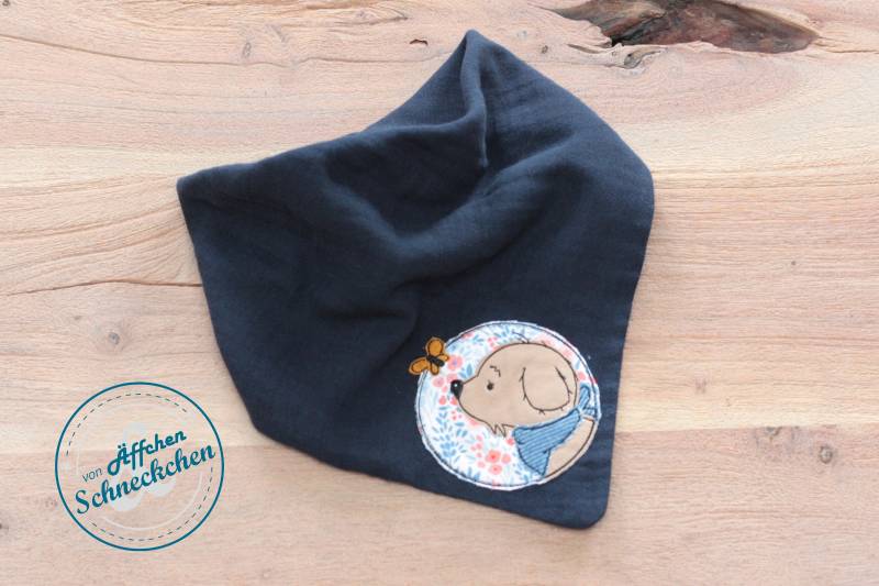 Bio Halstuch Aus Musselin - Schal Halswärmer Sabbertuch Blume Hund Blumen Pferd Boho Stickwolke Stickerei Dunkelblau Bio Halstuch Aus Musselin - Schal Halswärmer Sabbertuch Blume Hund Blumen Pferd Boho Stickwolke Stickerei Dunkelblau von AeffchenSchneckchen