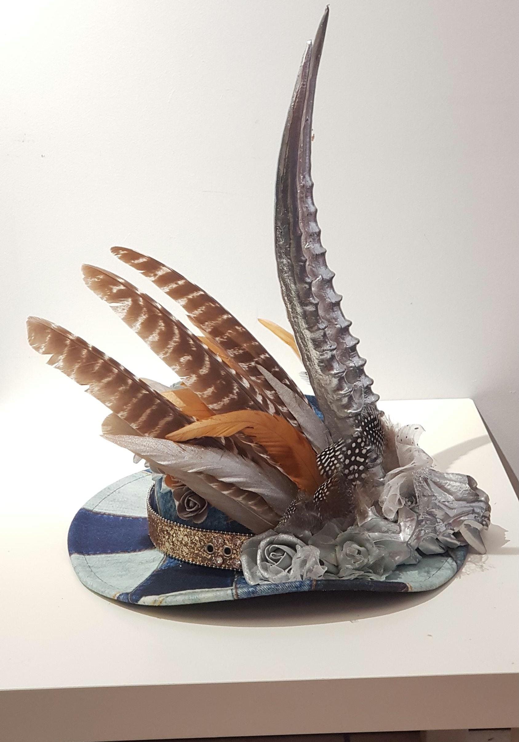 Fantasy Horned Cowboy Hat - Statement Headpiece With Animal Skull, Feathers & Denim Burning Man, Festival, Cosplay, Costume von AelitaFashion