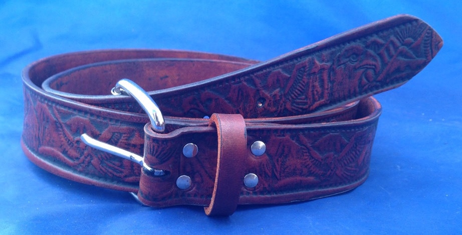 Veg Tan Eagle Gürtel Leder Handgemachte Farbwahl & Schnallen Valencia von AeonLeather