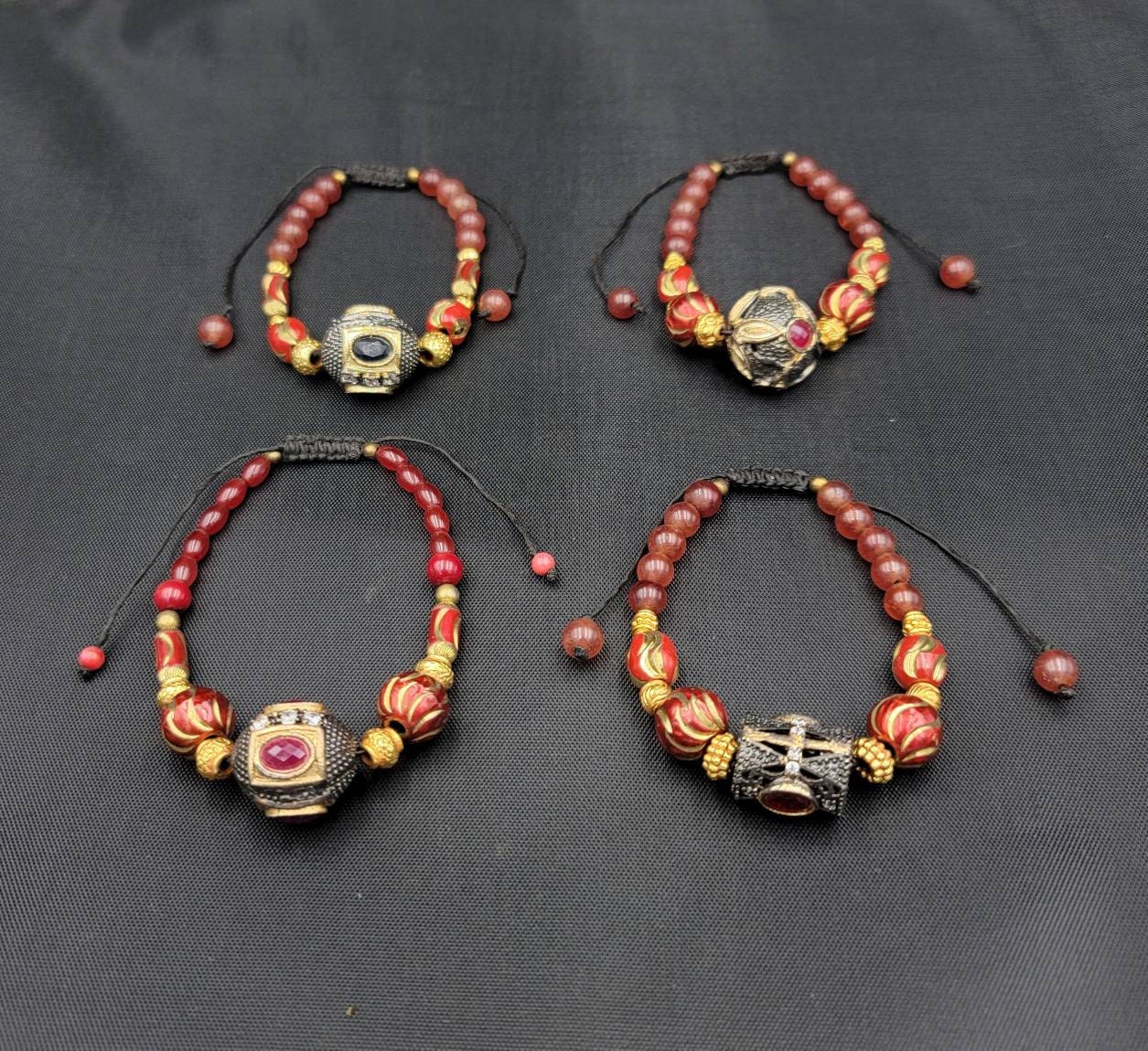 Wunderschöner Edelstein Roter Achat Stein Mit Vintage Perlen Rubin Verstellbares Armband Wunderschöner Edelstein Roter Achat Stein Mit Vintage Perlen Rubin Verstellbares Armband von AfghanJewelryShop