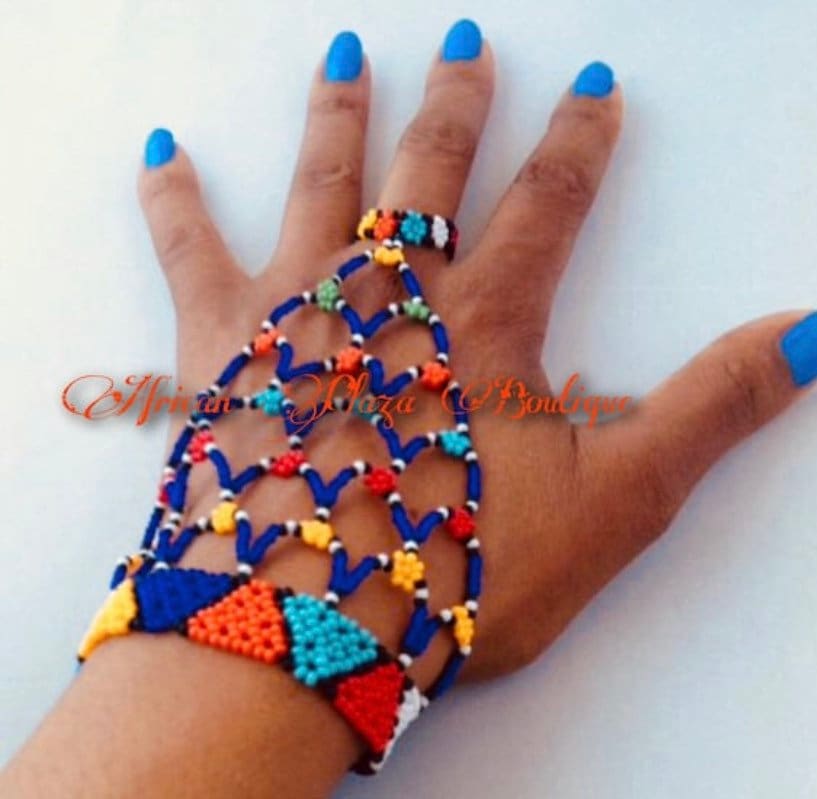Zulu Perlen Handstück von AfricanPlazaBoutique