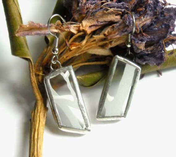 Upcycled Klares Und Weißes Glas Ohrringe - #16 Upcycled Klares Und Weißes Glas Ohrringe - #16 von AfricanSand