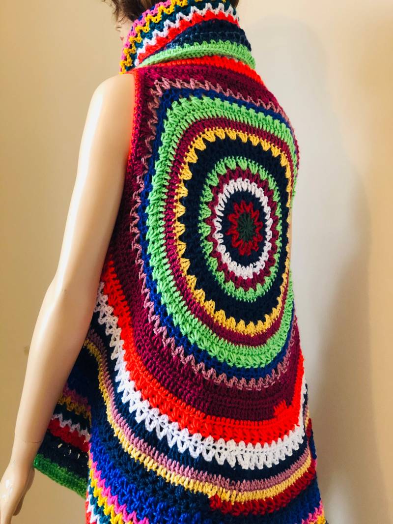 Häkeln Ärmellose Strickjacke/Mehrfarbige Rundstrickjacke von Africancrab