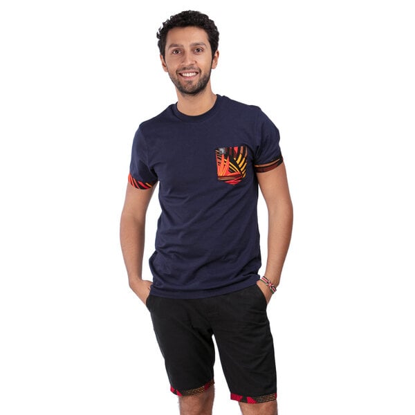 T-Shirt Africulture "Sunrise" mit Brusttasche aus Westafrikanischem Kitengestoff Navy von Africulture