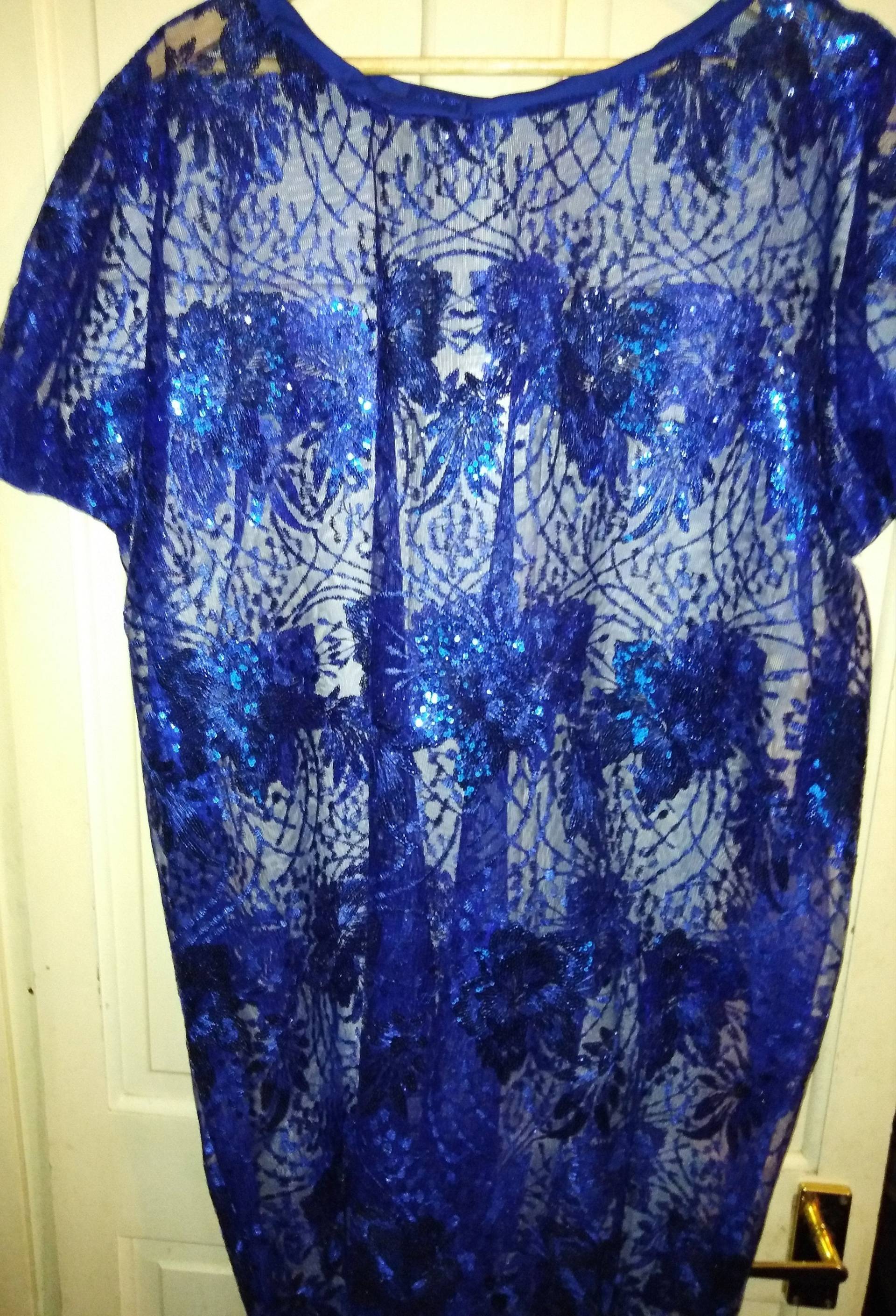 Blaue Pailletten Französisch Spitze Kleid Größe 16 18 Blaue Pailletten Französisch Spitze Kleid Größe 16 18 von Afrikkanna