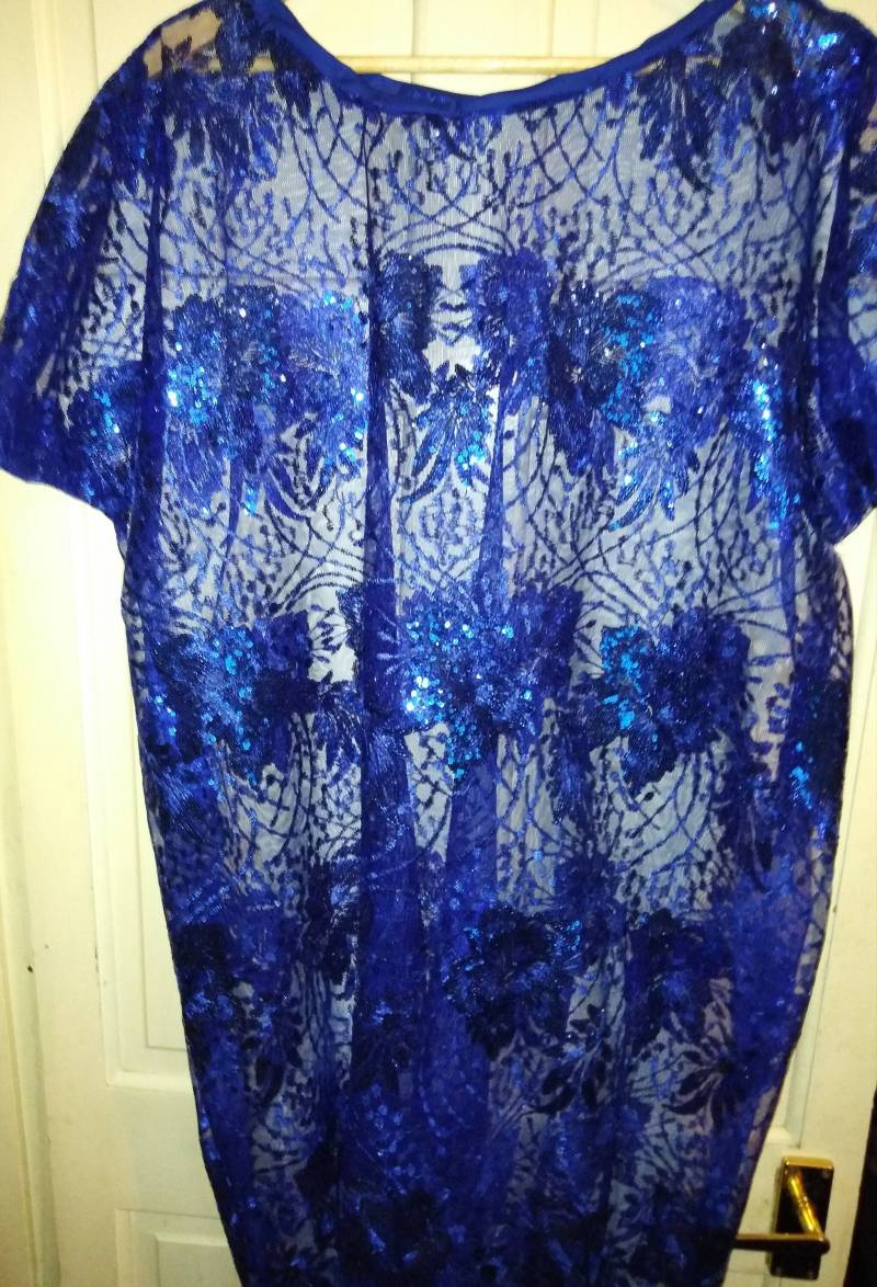 Blaue Pailletten Französisch Spitze Kleid Größe 16 18 Blaue Pailletten Französisch Spitze Kleid Größe 16 18 von Afrikkanna