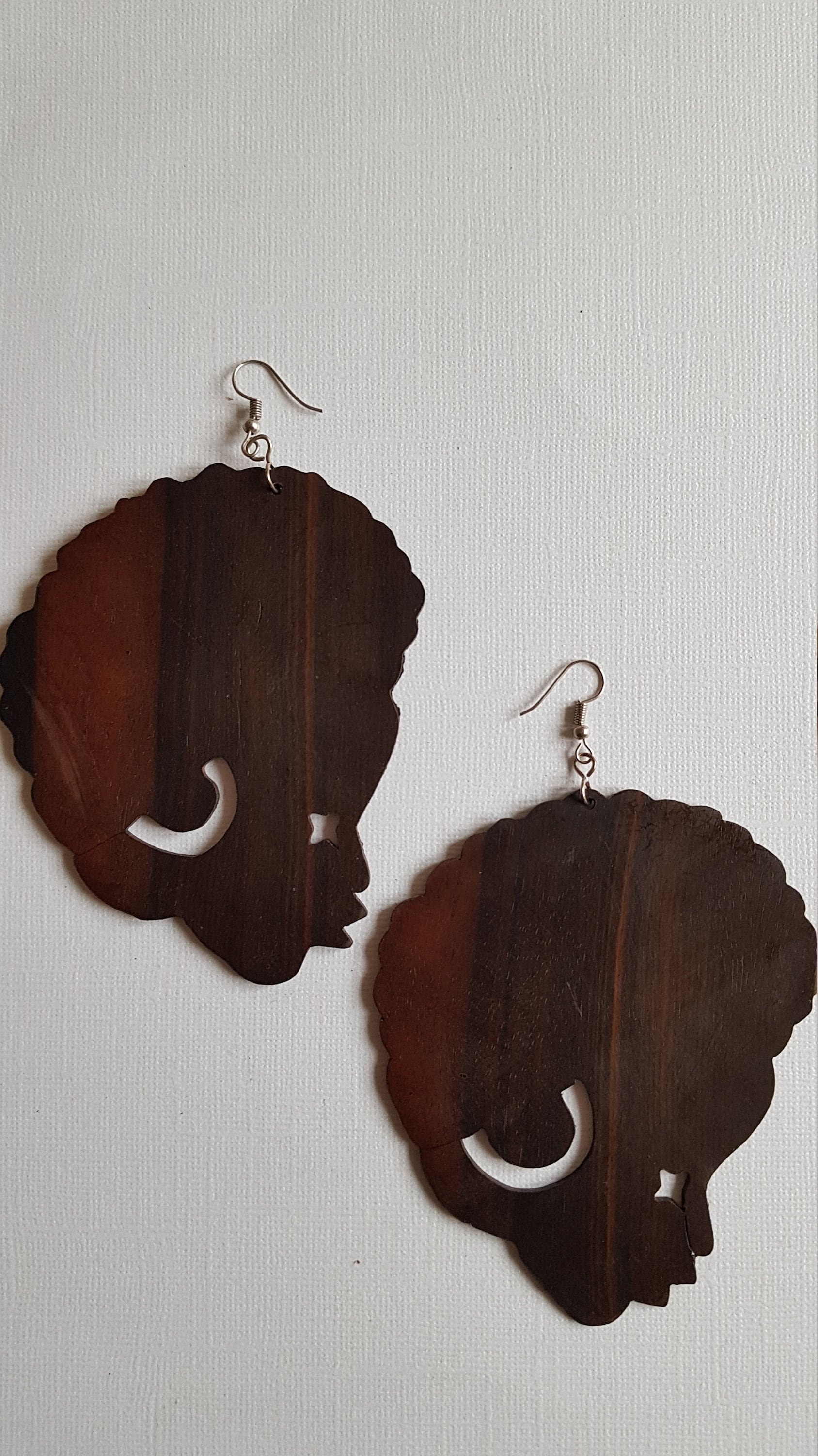 Handgemachte Afro Frau Holzohrringe Leichter Statement Schmuck Handgemachte Afro Frau Holzohrringe Leichter Statement Schmuck von Afriqueonline