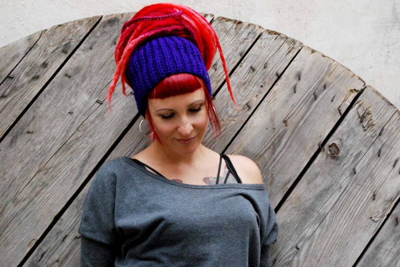 Dreadlocks Tube Hut Stirnband Zöpfe Dreads Turban Beanie Winter Violett Garn Vegan von AfroStyl